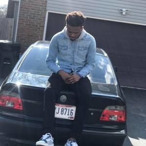 Meet your Posher, Lee